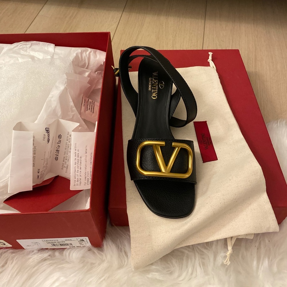 NEW Valentino Block Heel Sandals